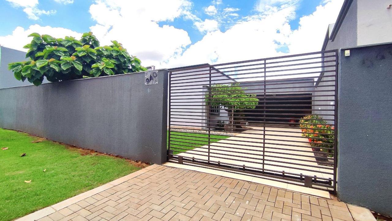 Linda Casa Bairro Tranquilo Prox Cataratas Villa Foz do Iguacu Bagian luar foto